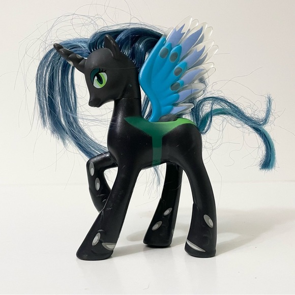 My Little Pony Brushable Queen Chrysalis Unicorn Pegasus - Picture 1 of 13